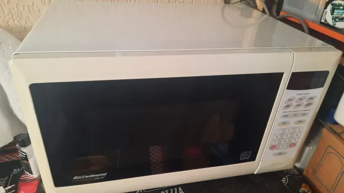 Micro-ondas com defeito