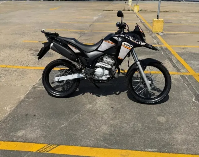 XRE 300 2022 adventure