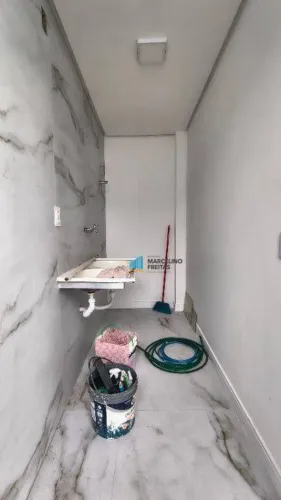 Casa com 4 dormitórios para alugar, 164 m² por R$ 4.500/mês - Cajazeiras - Fortaleza/CE