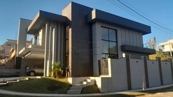 Sobrado à venda em Valinhos, Loteamento Residencial Bosque da Mata, com 3 suítes, com 237