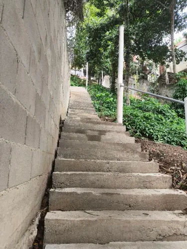 Alugo kitnet em vila, Botafogo