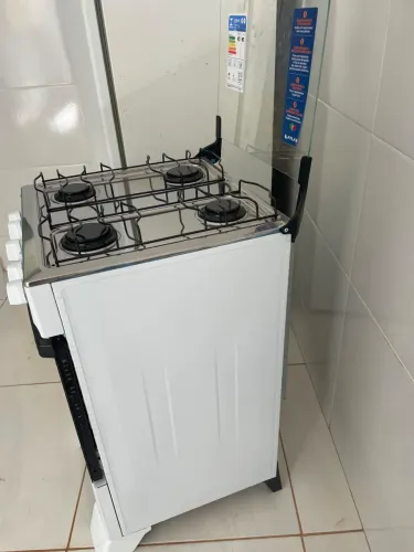 Vende-se fogão novo