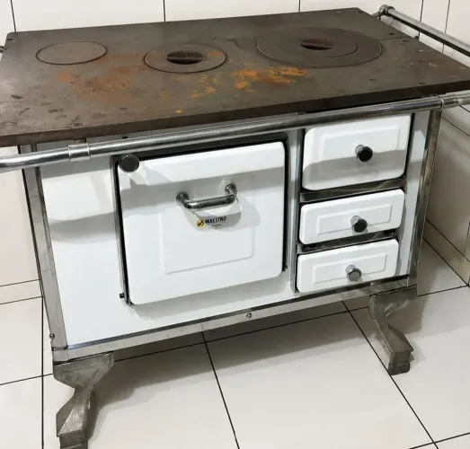 Fogão a lenha