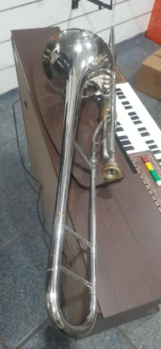 Trombone Weril longo Sib