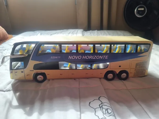 Miniaturas de Ônibus