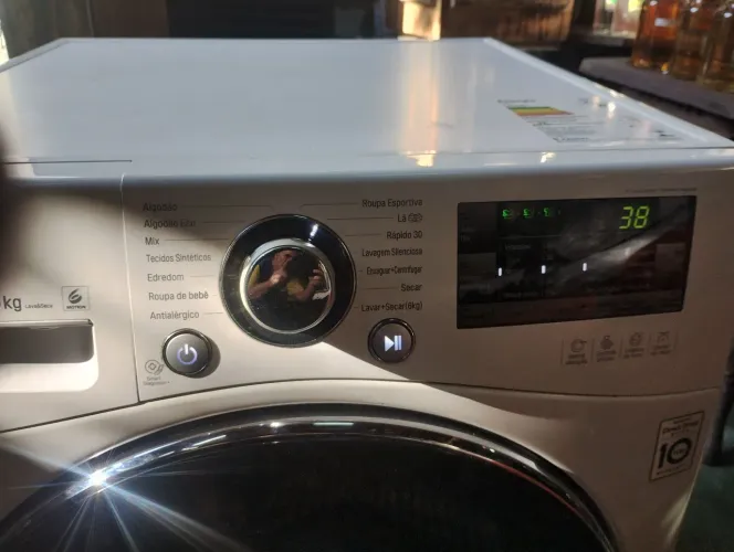 Máquina lava e seca LG com defeito