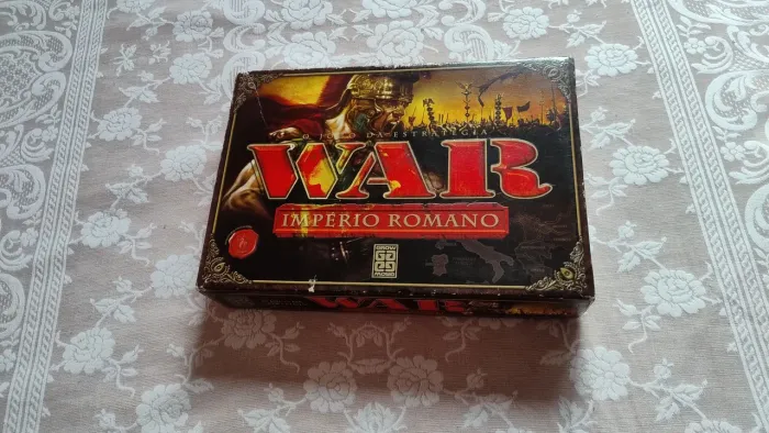 Jogo de tabuleiro em perfeitas condições WAR IMPÉRIO ROMANO