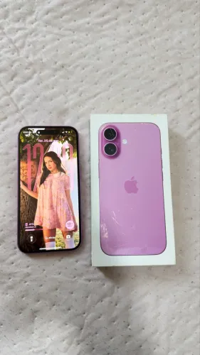 IPHONE 16 PINK