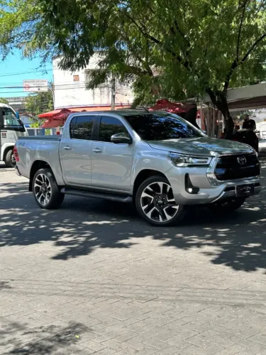 Toyota Hilux CD SRX 4X4 2.8 TDI 16V Diesel Aut. 2021