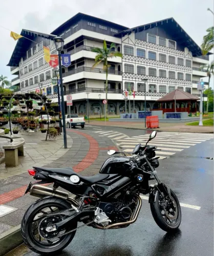 BMW F800R 2014 - Excelente Estado | Km baixo | Pneu Traseiro Novo | Pronta para Rodar