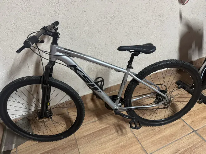 Bicicleta KSW XLT 100 Aro 29