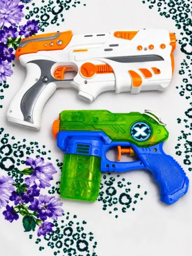 Lançadores Nerf e de Água 