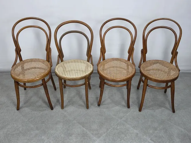 Conjunto de 4 cadeiras thonart