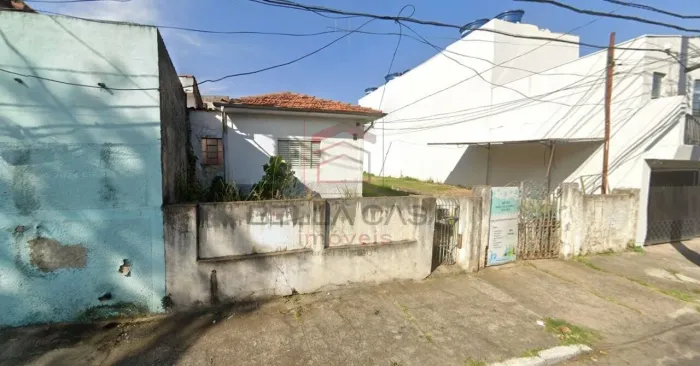 Terreno a venda ao lado estação do metrô Santa Clara