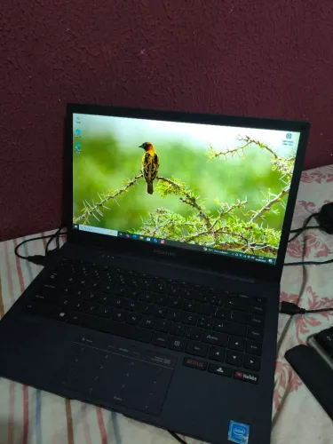 Notebook Positivo e Mouse Gamer