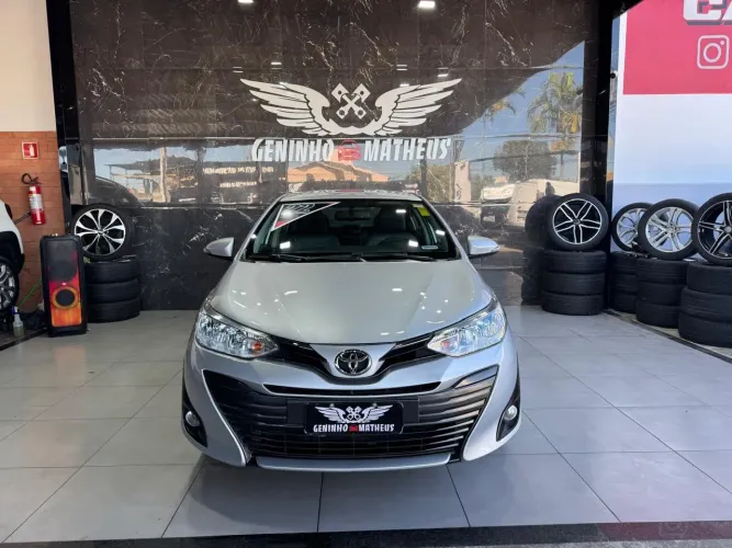 Toyota Yaris XS Sedan 1.5 Flex 16V 4P Aut. 2022