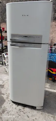 Geladeira eletrolux frost free otimo funcionamento
