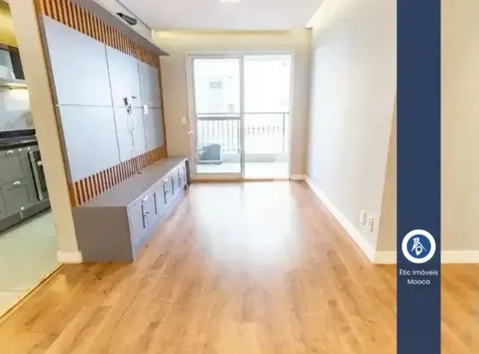 Apartamento à Venda no Bairro da Mooca.