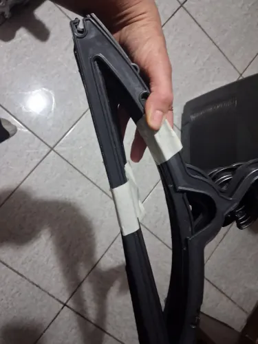 Desapego de cabides reforcados