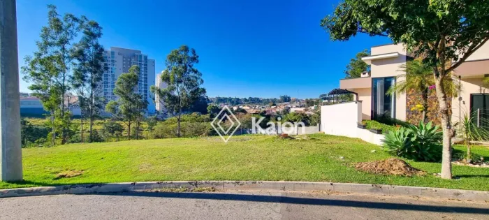 Terreno à venda no Condomínio Central Parque na cidade de Salto