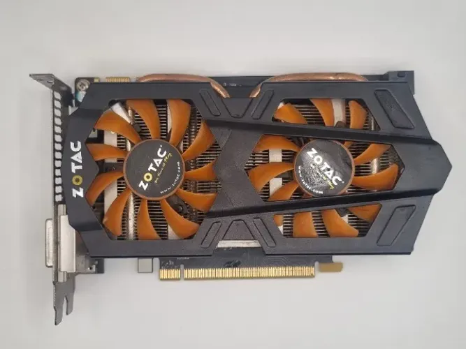 Placa de Vídeo GTX 660 2GB GDDR5 192 Bit Zotac