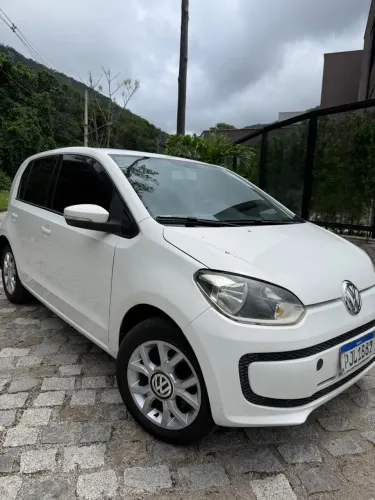 Volkswagen Up! High 1.0 Total Flex 12V 5P 2016