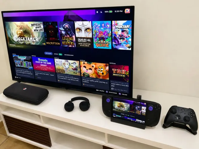 Steam Deck OLED 512GB + Dock + GameSir Cyclone 2 + Case