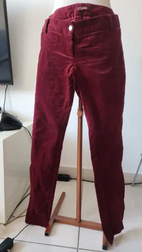 Calça veludo TAM: 38
