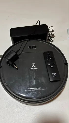 Aspirador Robô Electrolux - ERB30