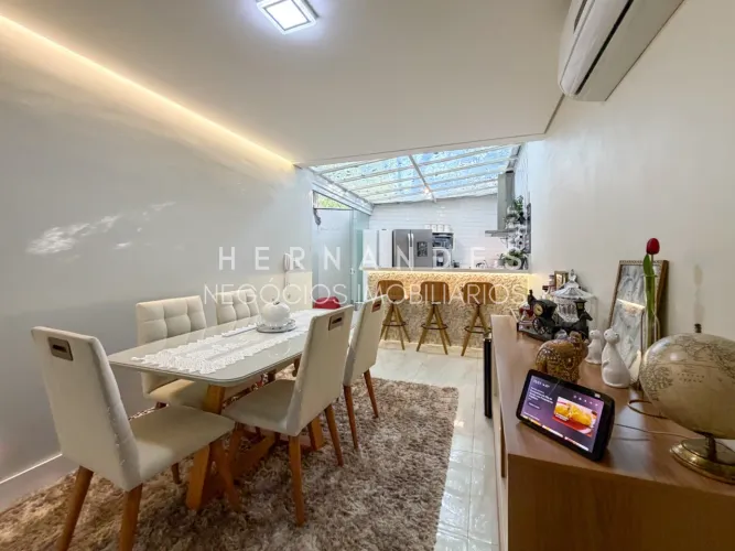 Casa em Condomínio à Venda em Barueri-SP | Vila São Luiz | 117m² | 2 Vagas