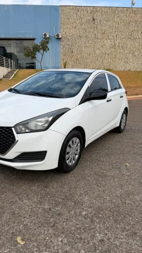 Hyundai HB20 Unique 1.0 Flex 12V Mec. 2019