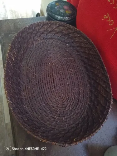 Cesto de bambu