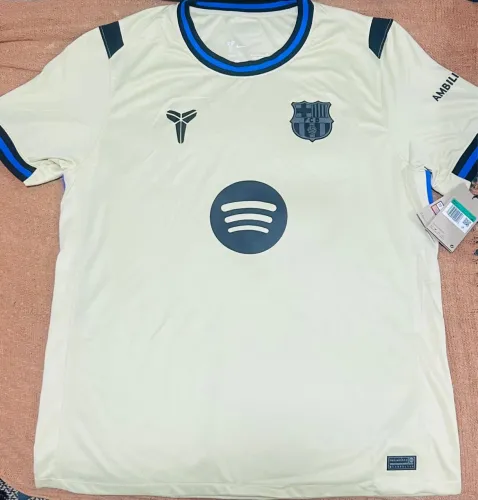 Camiseta Nike Kobe II Barcelona 2025/26 Torcedor Pro Beige 100% Original