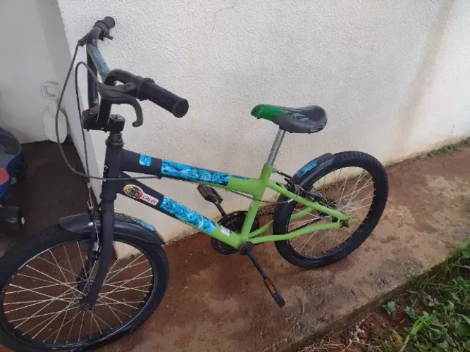 Bicicleta Caloi juvenil