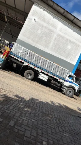 Mercedes 1313 ?