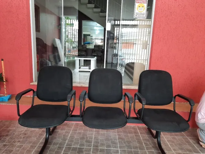 Longarina semi nova 3 lugares