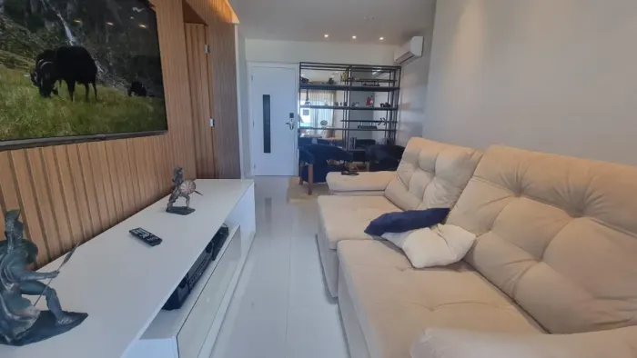 Residencial Mário Cravo, 90m², 3 Quartos, Vista Mar, Armários, 2 Vagas, mobiliado