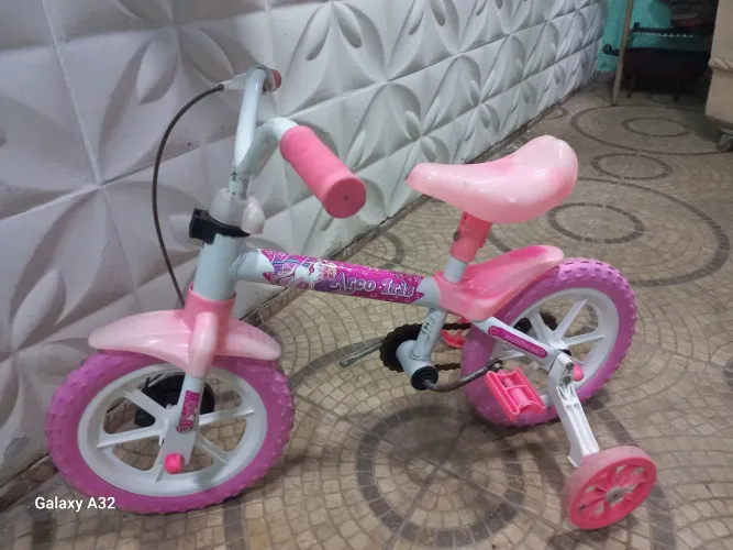 Bicicleta infantil feminino aro 12
