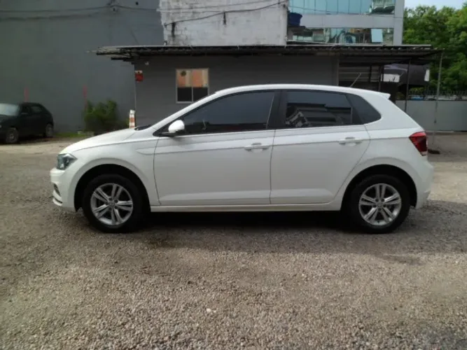 Volkswagen Polo 1.0 Flex 12V 5P 2021