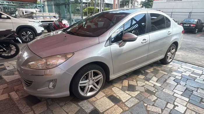 Peugeot 408 Sedan Griffe 1.6 Turbo 16V 4P Aut. 2013