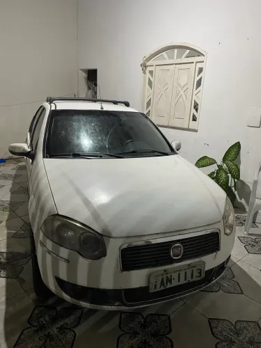 Fiat Siena Tetrafuel 1.4 MPI Fire Flex 8V 4P 2011