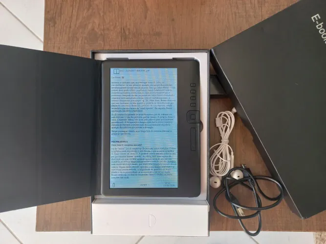 Vendo Leitor Digital Ebook E-Ink , 2 meses de uso 200,00