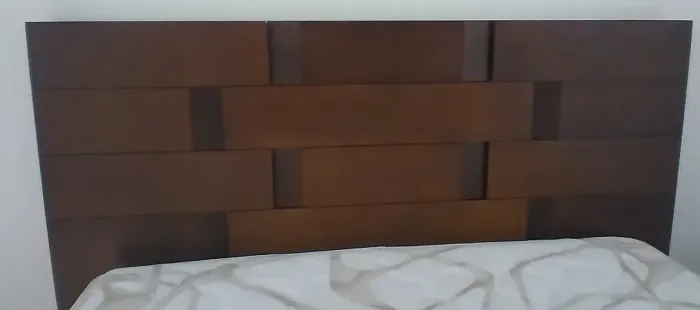 Cama casal Tok & Stok + colchão Ortobom (conjunto completo)
