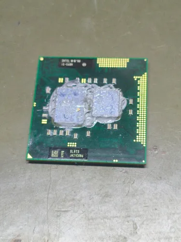 Processador i5-560M Cache 3M 2,66ghz ~<br><br>Indicado<br><br>3,2ghz i5 560M SLBTS PGA988 TDP 35W
