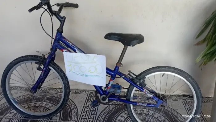 Bicicleta azul aro 20