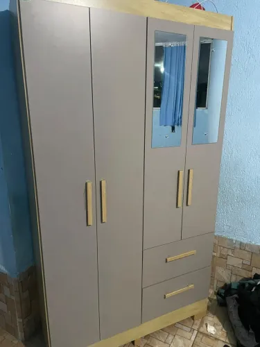 Guarda roupa