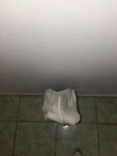 Vendo berço desmontável safety com rodinha.