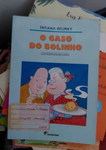 Livro "O caso do bolinho ", Tatiana Belinky 