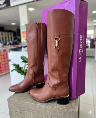 Bota cano alto Via Marte N. 36