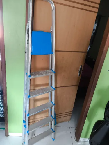 escada de alumínio mor 6 degraus